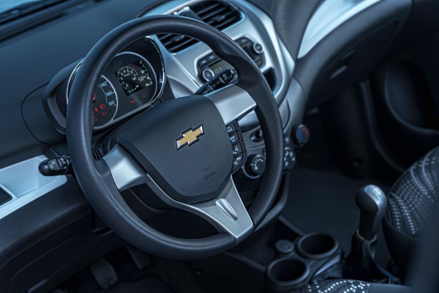 Панель приборов Chevrolet Beat Activ 2018 года  (MX) (фото 13 из 19)